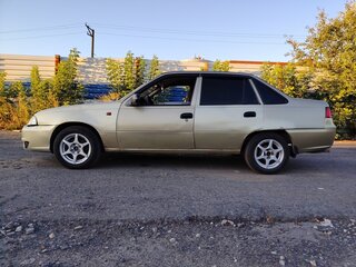 2008 Daewoo Nexia I Рестайлинг, бежевый, 200000 рублей, вид 3