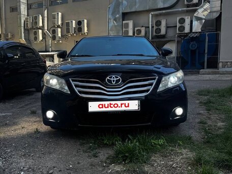 2011 Toyota Camry VI (XV40) Рестайлинг, чёрный, 1350000 рублей, вид 2