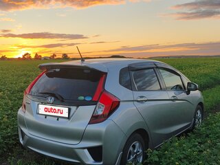 2015 Honda Fit III, серебристый, 880000 рублей, вид 1