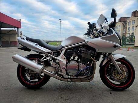 2003 Suzuki Bandit 1200, серебристый, 349000 рублей, вид 5