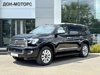 Toyota Sequoia II
