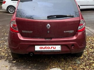 2014 Renault Sandero I, красный, 650000 рублей, вид 4