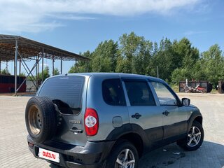 2011 Chevrolet Niva I Рестайлинг, серый, 300000 рублей, вид 5