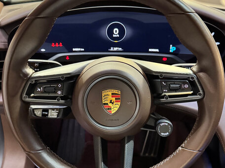 2020 Porsche Taycan Turbo S I, серый, 8400000 рублей, вид 2