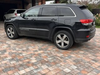 2013 Jeep Grand Cherokee IV (WK2) Рестайлинг, чёрный, 2600000 рублей, вид 5
