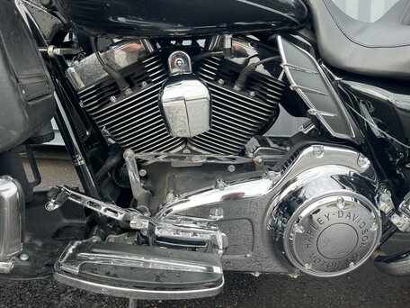 2012 Harley-Davidson Ultra Limited, чёрный, 1200000 рублей, вид 5