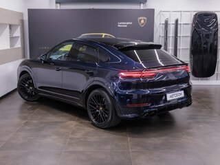 2021 Porsche Cayenne GTS III, чёрный, 8698000 рублей, вид 4