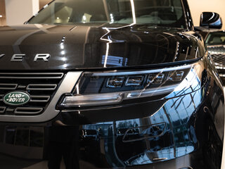 2023 Land Rover Range Rover Sport P400 MHEV III, чёрный, 15900000 рублей, вид 4