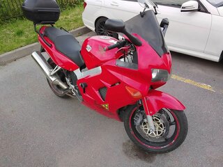1998 Honda VFR 800, красный, 350000 рублей, вид 2