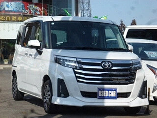 2023 Toyota Roomy I Рестайлинг, белый, 777777 рублей, вид 3