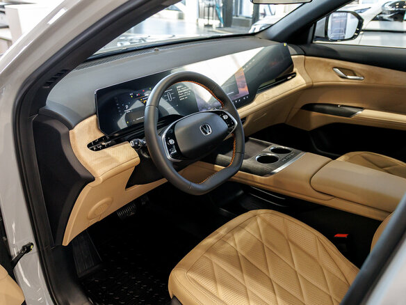 2025 Changan CS75 Plus IV, серый, 4339900 рублей - вид 13