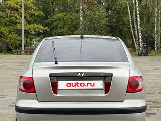 2006 Hyundai Elantra III (XD2) Рестайлинг, серебристый, 240000 рублей, вид 5