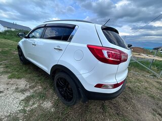2010 Kia Sportage III, белый, 1060000 рублей, вид 4