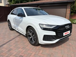 2019 Audi Q8 55 TFSI I (4M), белый, 5600000 рублей, вид 1