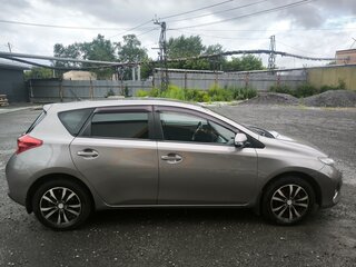 2014 Toyota Auris II, серый, 1050000 рублей, вид 4