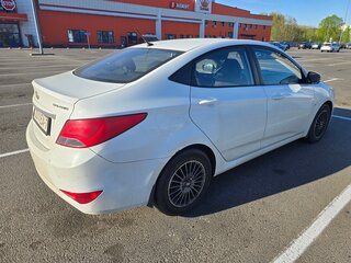 2014 Hyundai Solaris I Рестайлинг, белый, 859999 рублей, вид 5