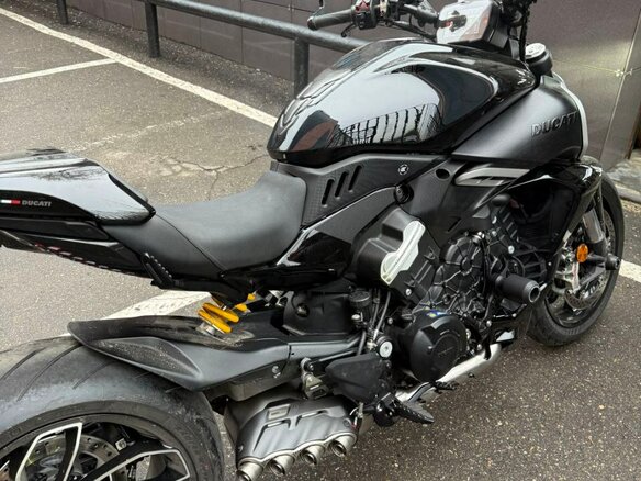 2023 Ducati Diavel V4, чёрный, 2700000 рублей - вид 5