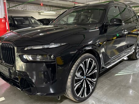 BMW X7 I (G07) Рестайлинг