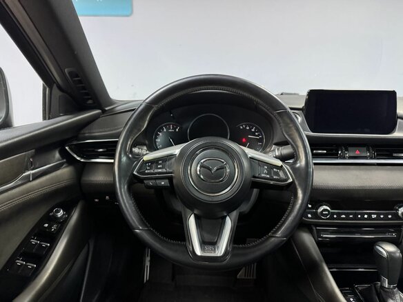 2019 Mazda 6 III (GJ) Рестайлинг 2, красный, 2280000 рублей - вид 17