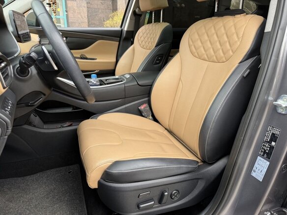 2022 Hyundai Santa Fe IV Рестайлинг, серый, 4150000 рублей - вид 5