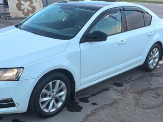 2017 Skoda Octavia III (A7), белый, 1260000 рублей, вид 1