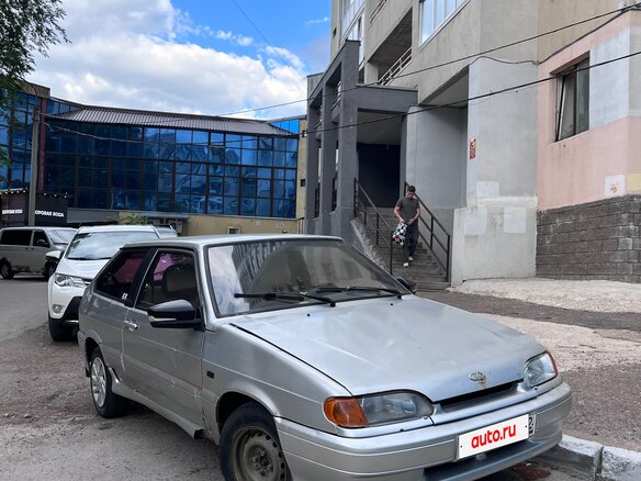 2005 Lada (ВАЗ) 2113, серебристый, 80000 рублей