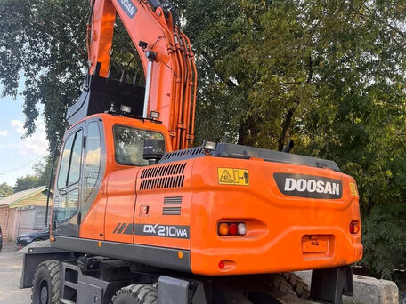 2026 Develon DX210W, оранжевый, 23329222 рублей, вид 3