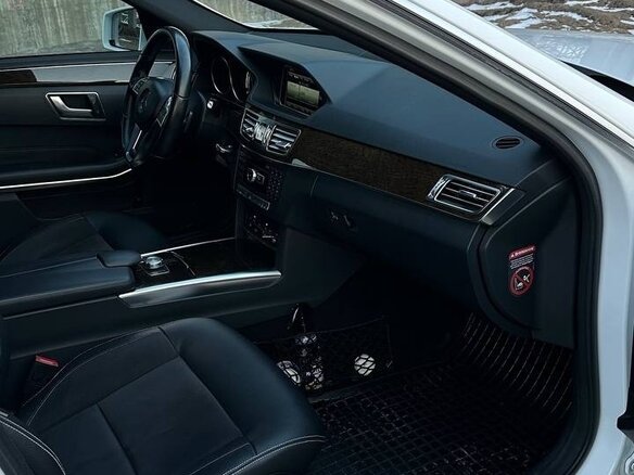2013 Mercedes-Benz E-Класс 200 IV (W212, S212, C207) Рестайлинг, белый, 2400000 рублей - вид 15