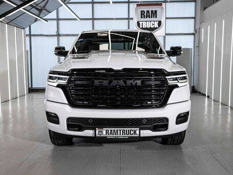 2026 Ram 1500 Crew Cab V Рестайлинг, белый, 9866119 рублей, вид 5