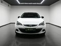2013 Opel Astra GTC J Рестайлинг, белый, 1050000 рублей - вид 2