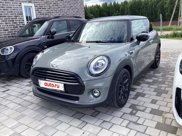 2021 Mini Hatch Cooper III (F55/F56) Рестайлинг 2, серый, 2310000 рублей - вид 5
