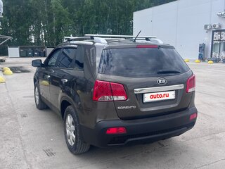 2011 Kia Sorento II, бежевый, 1650000 рублей, вид 5