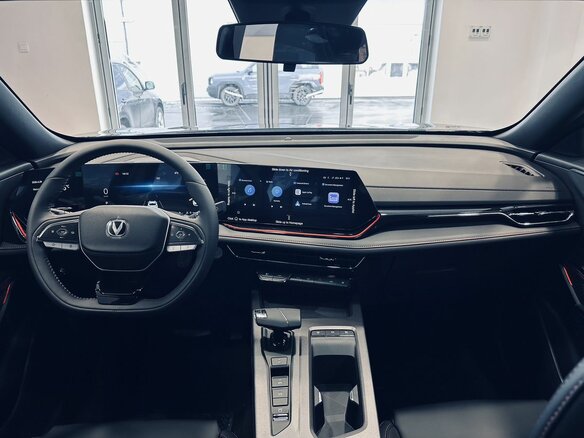 2026 Changan CS35 Max, чёрный - вид 10