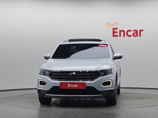 2021 Volkswagen T-Roc I, белый, 2290000 рублей, вид 2