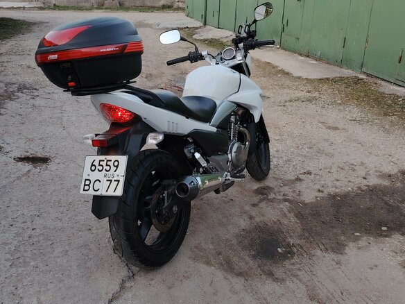 2014 Suzuki GSR 250, белый, 260000 рублей - вид 7