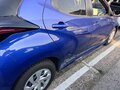 2022 Toyota Yaris IV, синий, 1390000 рублей - вид 11