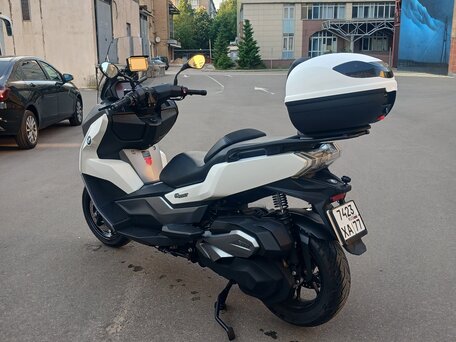 2019 BMW C 400 GT, белый, 560000 рублей, вид 4