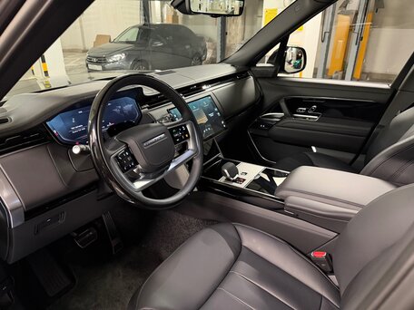 2026 Land Rover Range Rover D350 MHEV V, серый, 24475000 рублей, вид 2