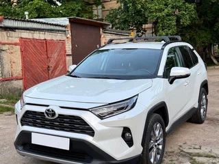 2020 Toyota RAV4 V (XA50), белый, 2800000 рублей, вид 1