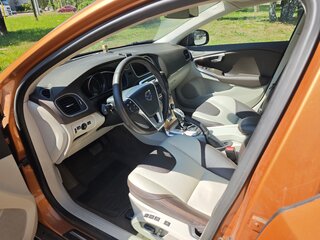2013 Volvo V40 Cross Country I, оранжевый, 1600000 рублей, вид 5
