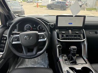 2025 Toyota Land Cruiser 300 Series, белый, 19000000 рублей, вид 5