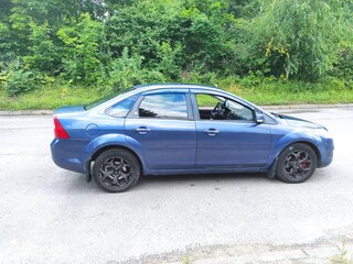 2009 Ford Focus II Рестайлинг, синий, 530000 рублей, вид 4