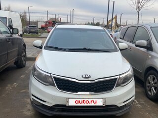 2017 Kia Rio III Рестайлинг, белый, 390000 рублей, вид 1