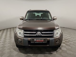 2010 Mitsubishi Pajero IV, коричневый, 1799000 рублей, вид 2