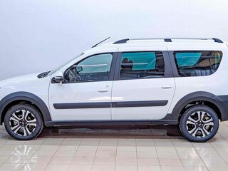 2026 Lada (ВАЗ) Largus I Рестайлинг, белый, 1842000 рублей, вид 1