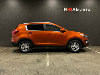 2013 Kia Sportage III, оранжевый, 1445000 рублей, вид 4