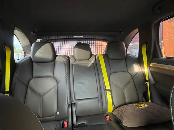 2016 Porsche Cayenne S II Рестайлинг (958), коричневый, 6200000 рублей - вид 12