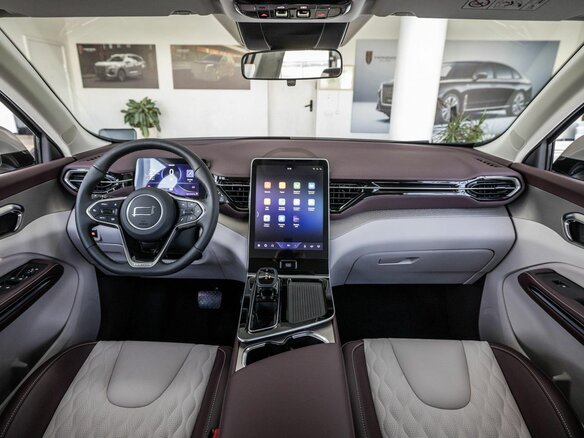 2025 Bestune T90 I, серебристый, 3131000 рублей - вид 16