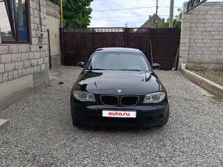 2011 BMW 1 серии 116i I (E81/E82/E87/E88) Рестайлинг, чёрный, 870000 рублей, вид 2