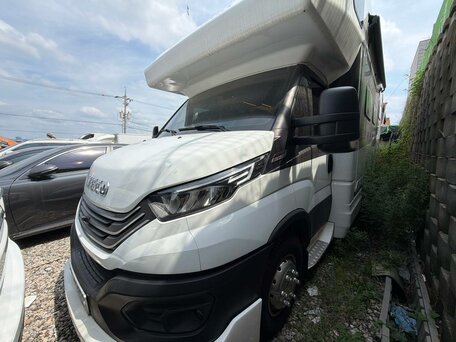 2022 Iveco Daily, белый, 17100000 рублей, вид 2